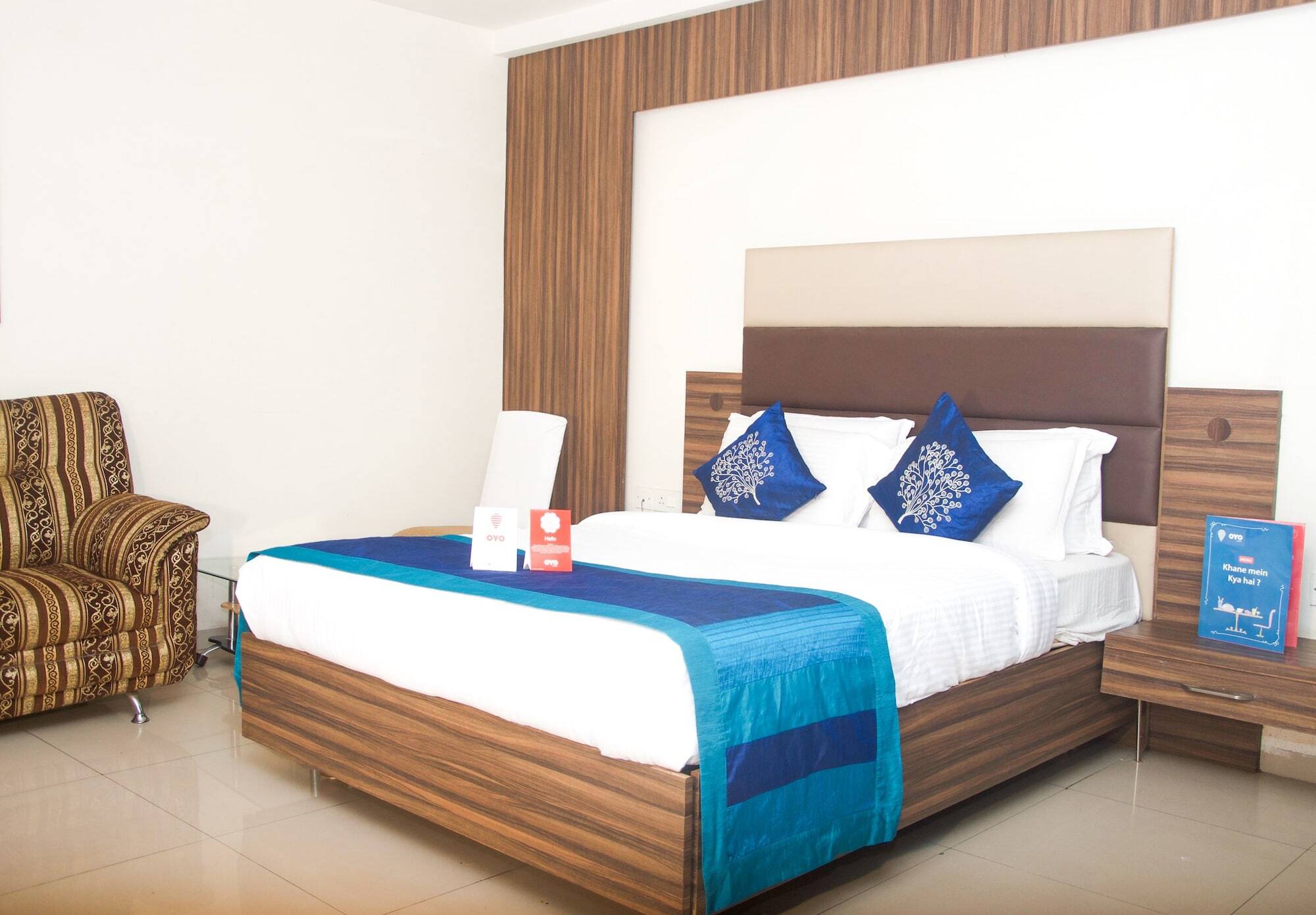 A.R Grand Hotel Visakhapatnam Exterior photo